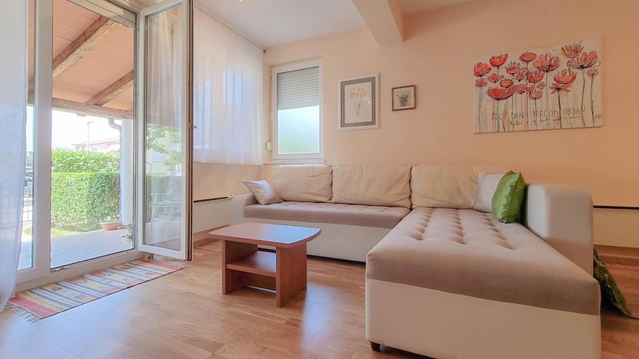 Roko Apartment Novigrad  ภายนอก รูปภาพ