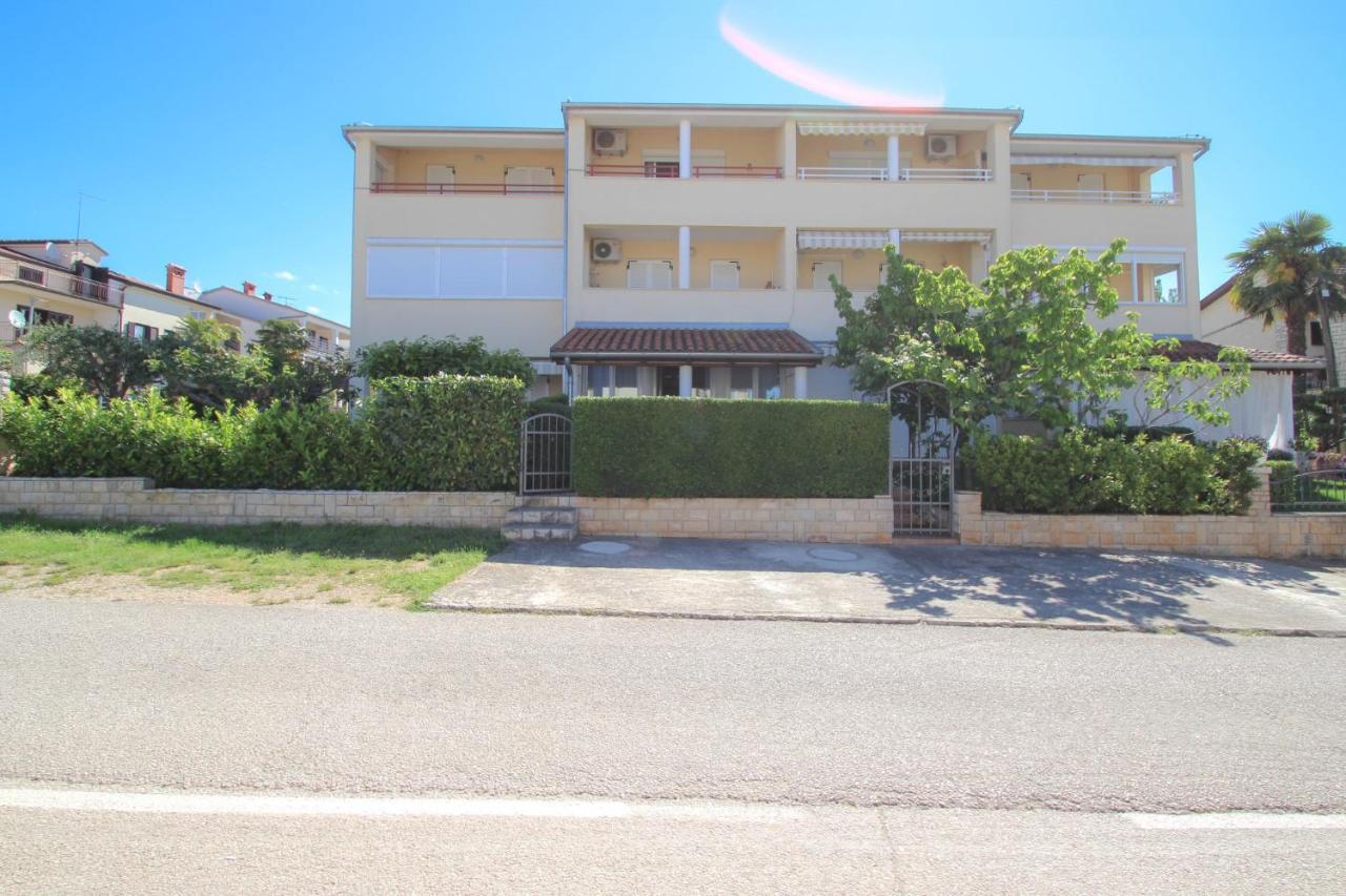 Roko Apartment Novigrad  ภายนอก รูปภาพ